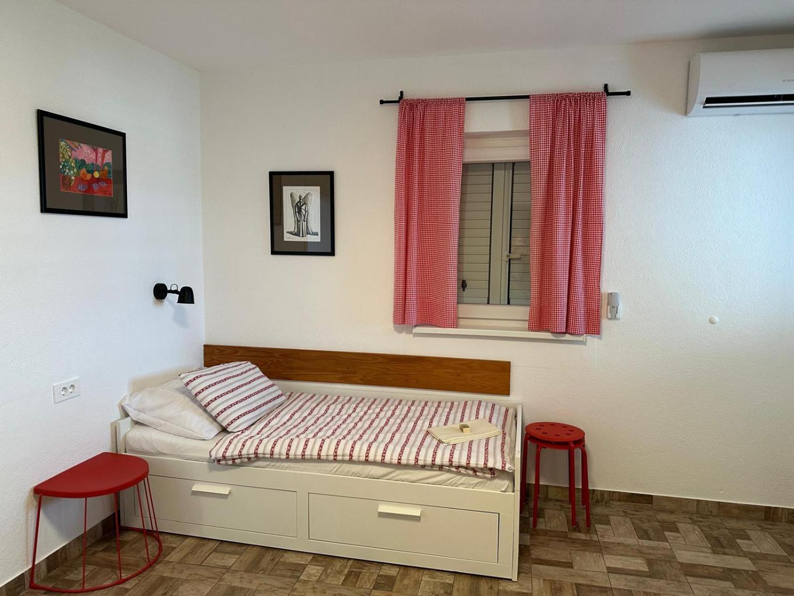 Apartments "Laci" 克尔克 外观 照片