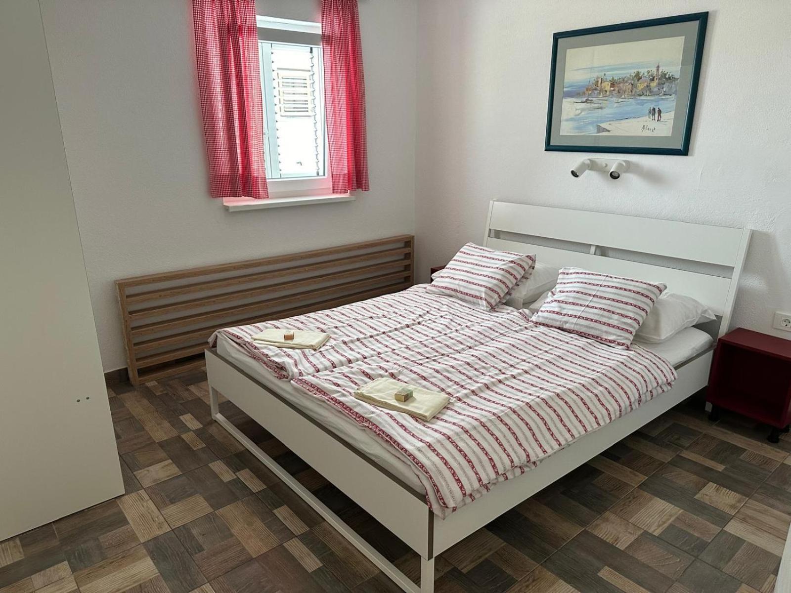 Apartments "Laci" 克尔克 外观 照片