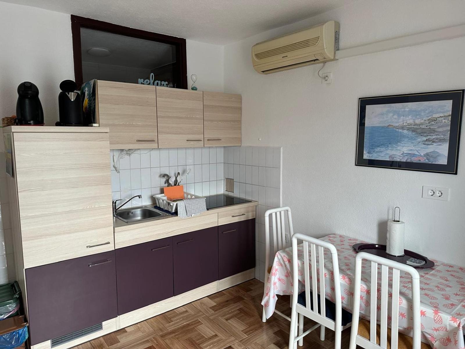 Apartments "Laci" 克尔克 外观 照片