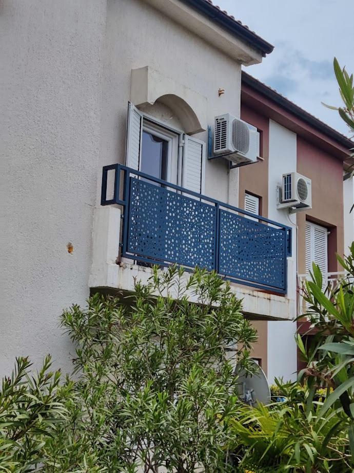 Apartments "Laci" 克尔克 外观 照片